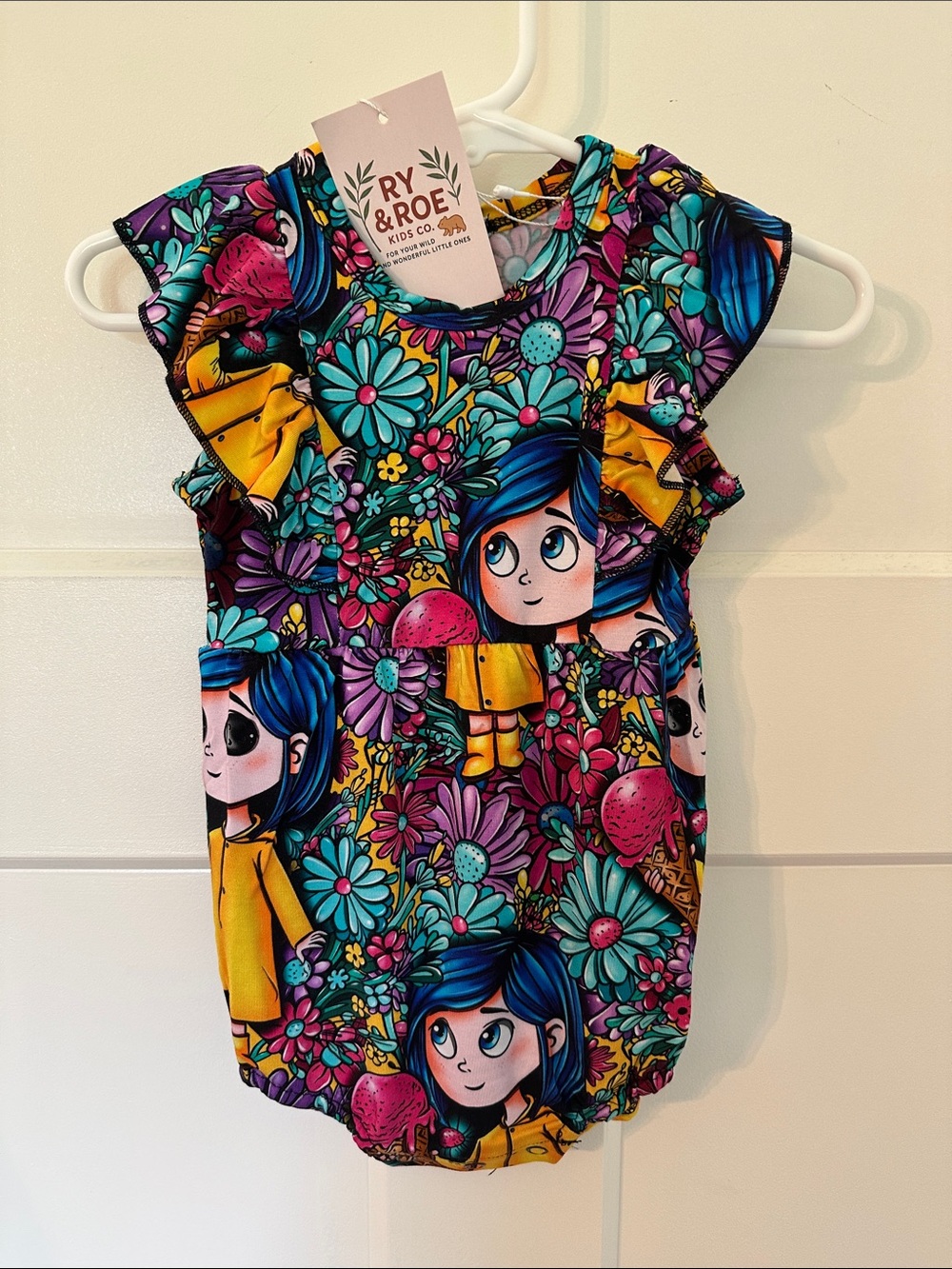 BAMBOO NWT SZ 0-3 Ry & Roe Kids Shorty Bubble Bodysuit Coraline Collection